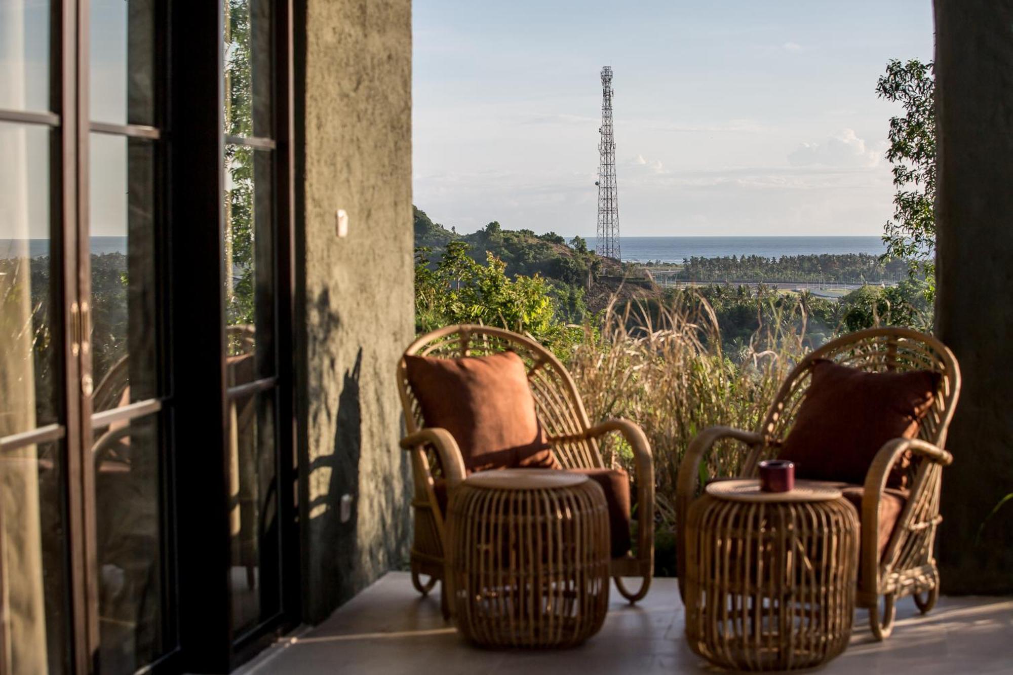 Drop In Surf Lodge Kuta  Exterior foto