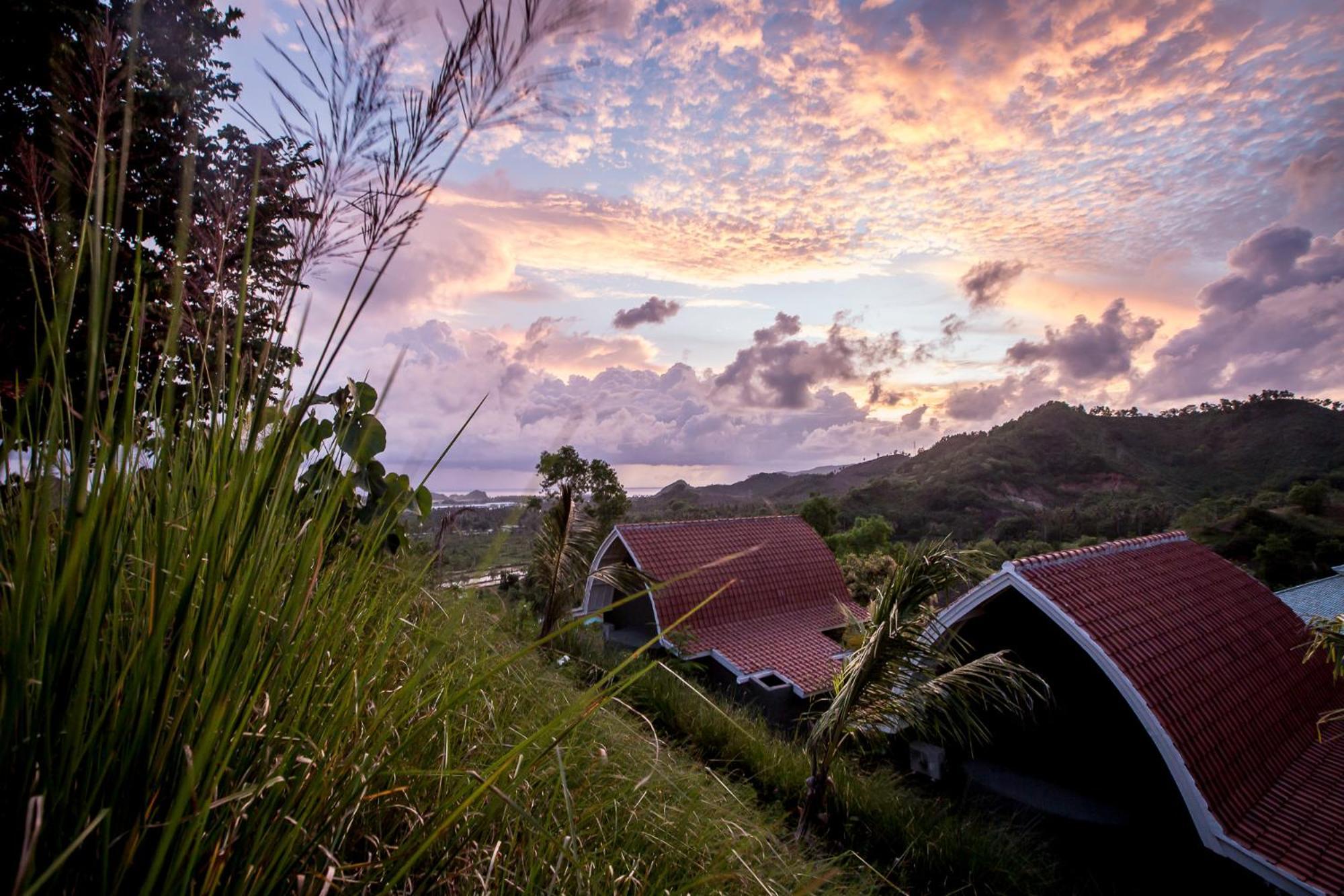 Drop In Surf Lodge Kuta  Exterior foto