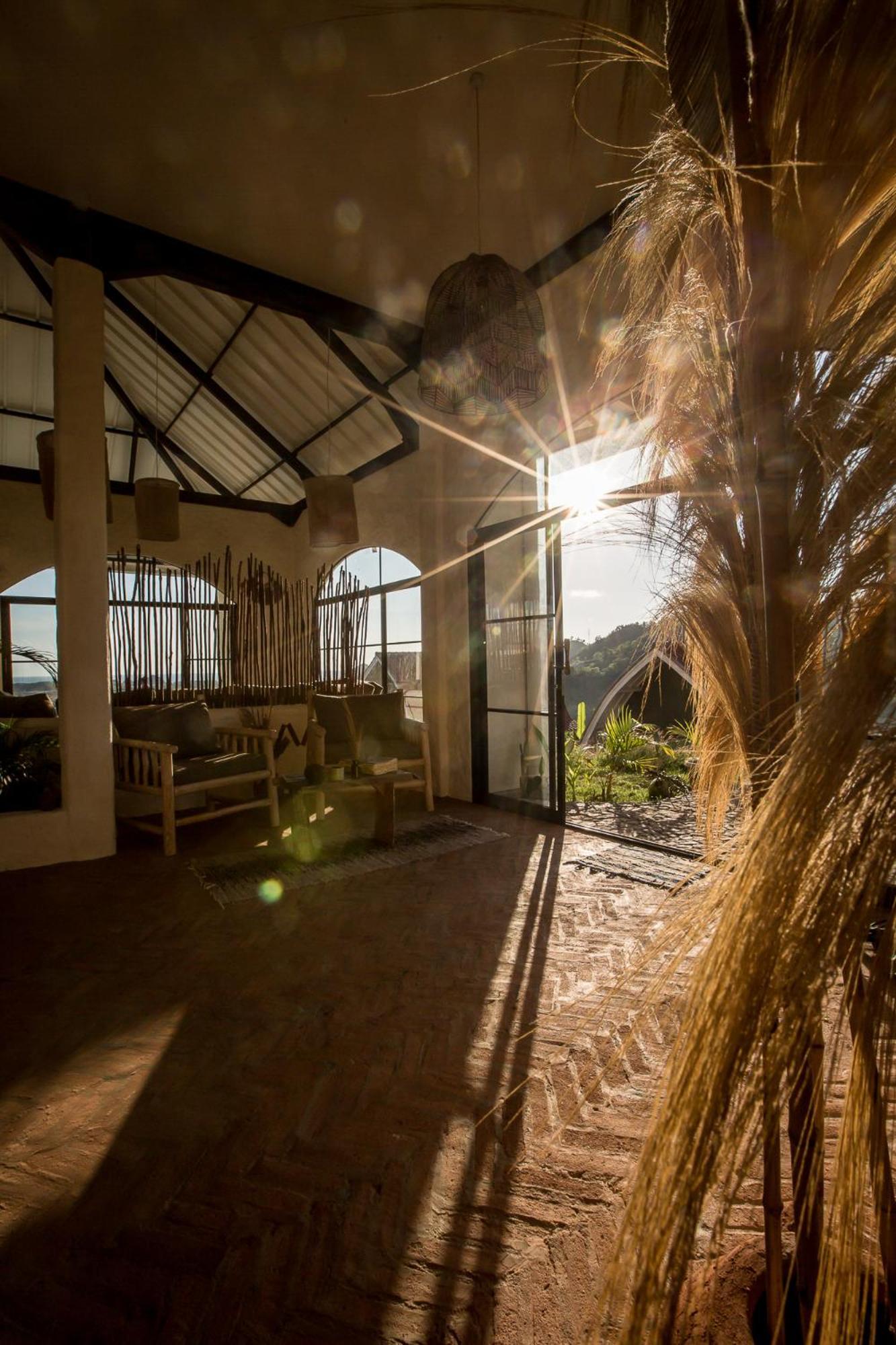 Drop In Surf Lodge Kuta  Exterior foto