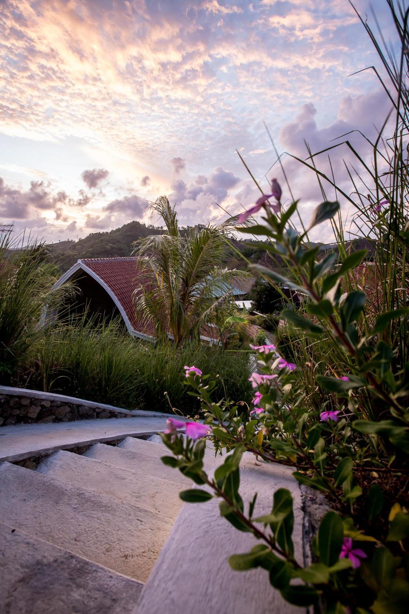 Drop In Surf Lodge Kuta  Exterior foto